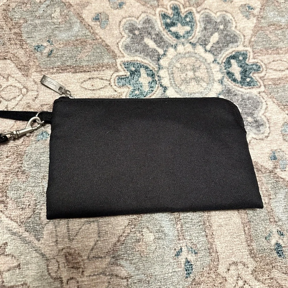Baggallini RFID Wristlet Pouch with Card Slots Black